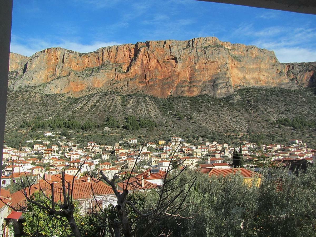 "Action" House In Leonidio 4-Beds Apartamento Exterior foto