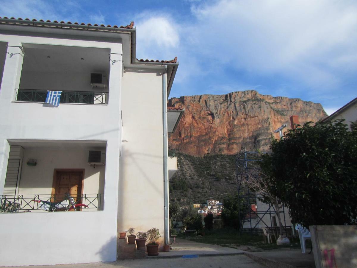 "Action" House In Leonidio 4-Beds Apartamento Exterior foto